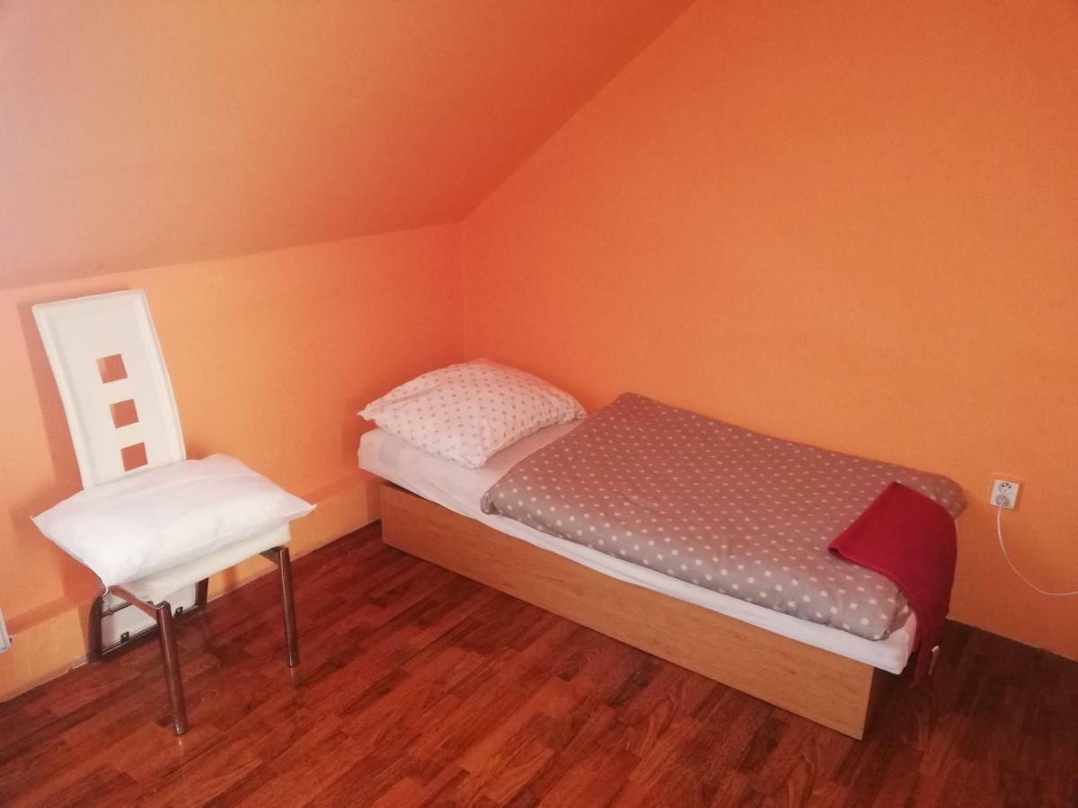 Apartman U Mareka Sucany Экстерьер фото